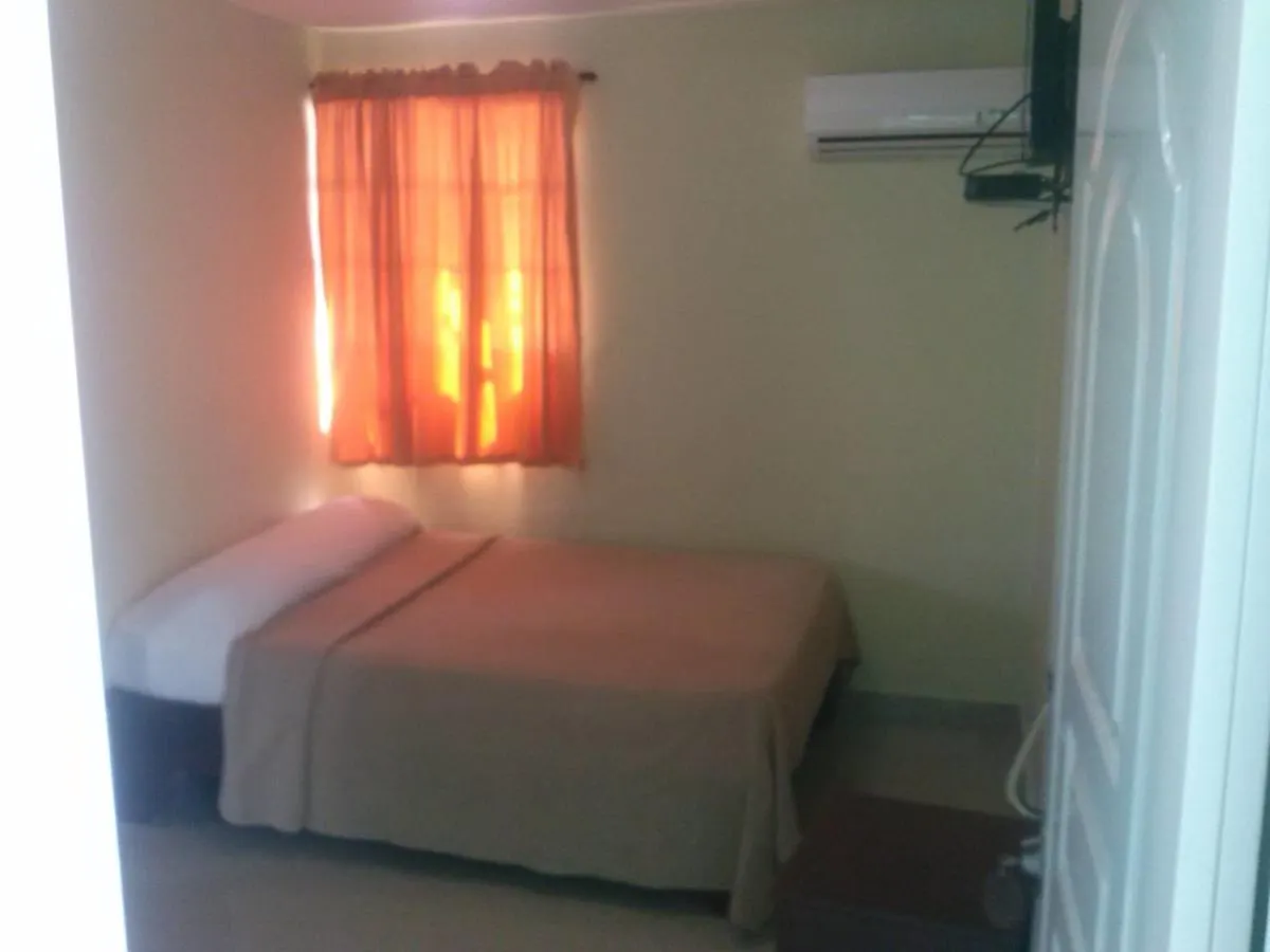 Hotel Cacique Barahona